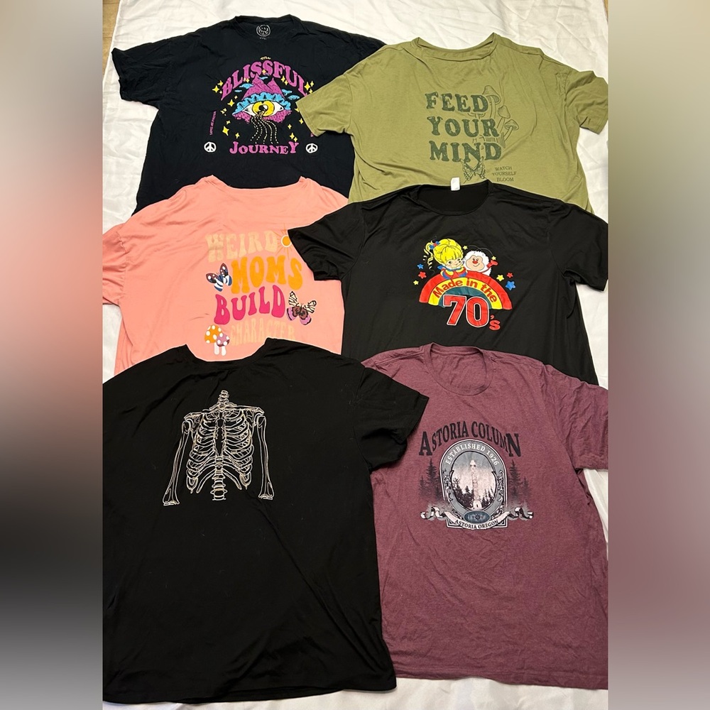 Graphic tees bundle (3x)